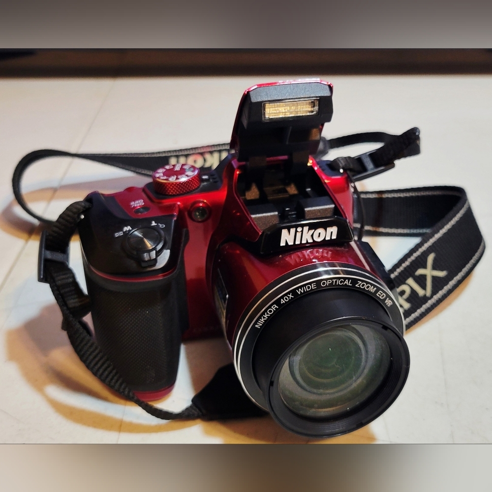 (Sold) Nikon Coolpix B500 16MP Digital Camera Red 40x Optical Zoom 3” LCD Wifi